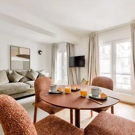 Design Face Au Musee Grevin Apartamento *