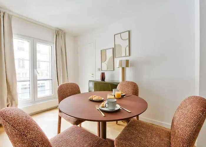 Apartamento Design Face Au Musee Grevin *