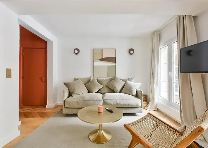 Design Face Au Musee Grevin Appartement