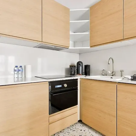 Design Face Au Musee Grevin Apartamento *